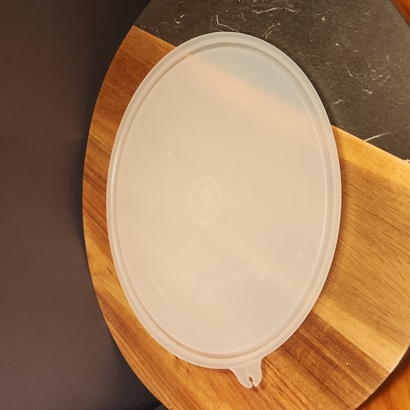 Tupperware Red Suzette with Hande & Lid - Picture 7 of 8